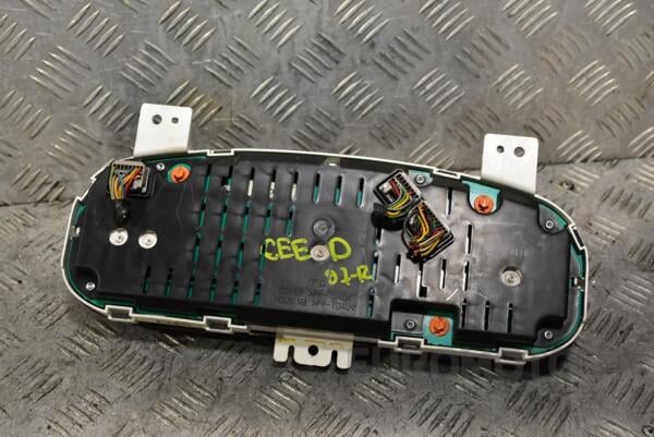 Панель приборов Kia Ceed 1.4 16V 2007-2012 940031H051 355408 - 2