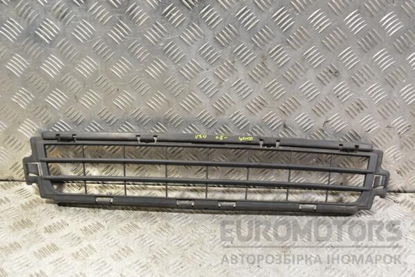 Решетка переднего бампера центральная 07- Volvo V50 2004-2012 30744911 355783 euromotors.com.ua