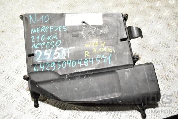 Корпус воздушного фильтра правый Mercedes M-Class 3.0cdi (W164) 2005-2011 A6420902001 355892 euromotors.com.ua