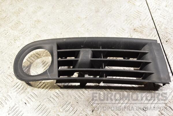 Решітка переднього бампера права 00- Audi A3 (8L) 1996-2003 8L0807490A 356870 euromotors.com.ua