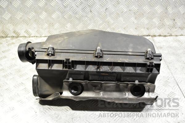 Корпус воздушного фильтра Mercedes C-class 2.2cdi (W203) 2000-2007 A6110901601 357117 - 2