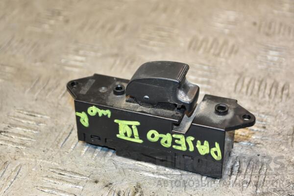 Кнопка склопідіймача передні праві Mitsubishi Pajero (IV) 2007 8608A142 357596 euromotors.com.ua