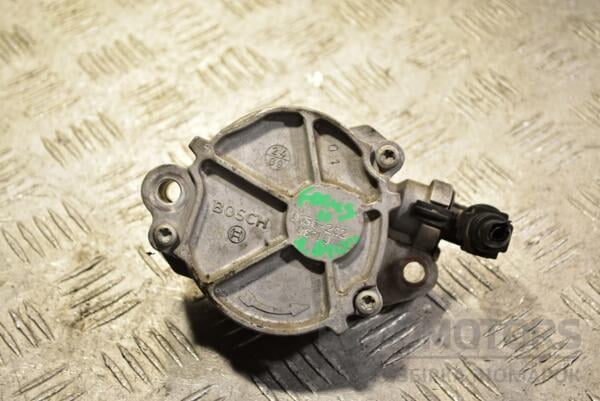 Вакуумный насос Ford Focus 1.6tdci (II) 2004-2011 D1562C2 357877 euromotors.com.ua