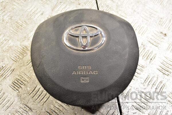 Подушка безопасности руль Airbag Toyota Yaris 2011 040067230D 357936 euromotors.com.ua