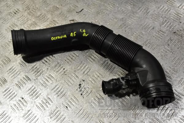 Патрубок повітряного фільтра Skoda Octavia 1.6 8V (A5) 2004-2013 1K0129684AG 358224 euromotors.com.ua
