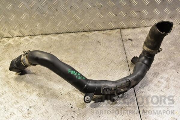 Патрубок інтеркулера Skoda Fabia 1.6tdi 2007-2014 6R0145770H 358604 euromotors.com.ua