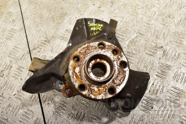 Поворотный кулак левый без ABS в сборе ступица Fiat Scudo 1995-2007 360240 euromotors.com.ua