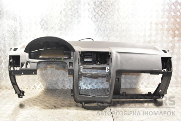 Торпедо під Airbag 05- (дефект) Hyundai Getz 2002-2010 847111C200 361586 euromotors.com.ua