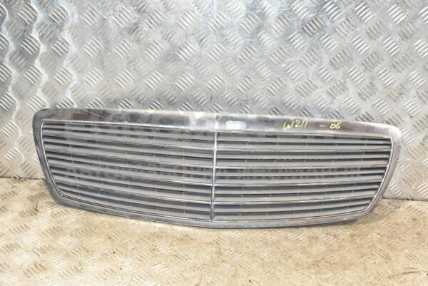 Решітка радіатора -06 (дефект) Mercedes E-class (W211) 2002-2009 A2118800283 361731 euromotors.com.ua