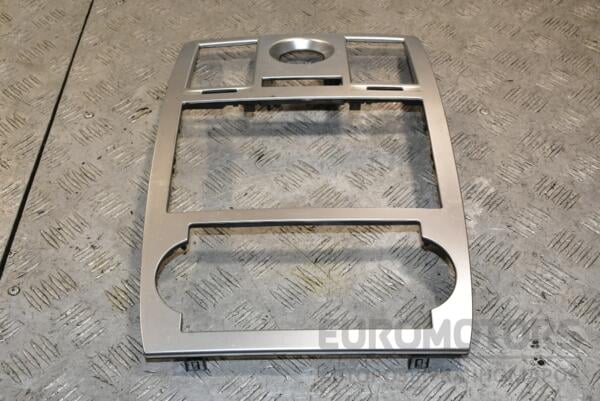 Накладка центральній консолі Chrysler 300C 2004-2010 0XB31TRMAA 362454 euromotors.com.ua