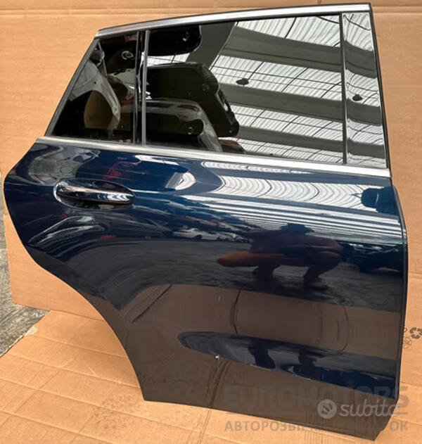 Дверь задняя правая в сборе (дефект) Mercedes EQC (N293) 2019-2023 A2937300400 IT-362830 euromotors.com.ua