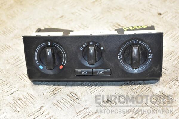 Блок управління пічкою з кондиціонером Skoda Fabia 2007-2014 5J0820045E 362966 euromotors.com.ua