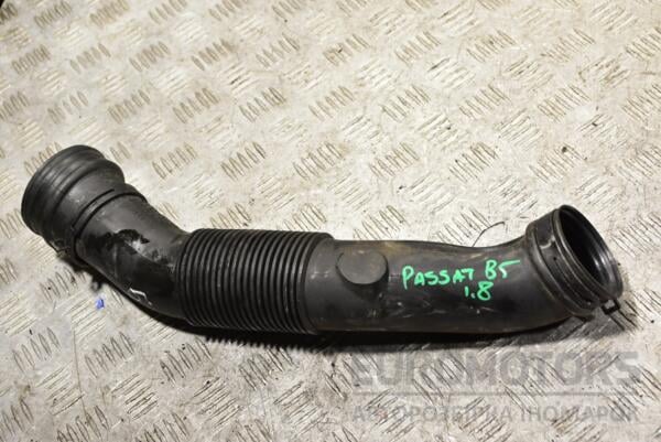 Патрубок повітряний VW Passat 1.8 20V (B5) 1996-2005 06B129627 363892 euromotors.com.ua
