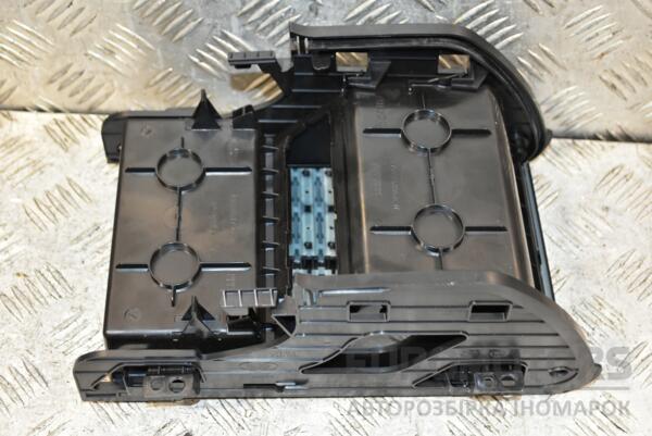 Бардачок центральний Land Rover Discovery Sport 2014-2019 FK72115A00A 364022 - 2