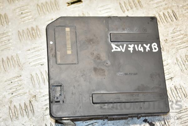 Блок предохранителей Renault Megane 1.5dCi (II) 2003-2009 8200481866 364221 - 2