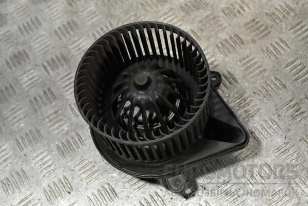 Моторчик печки Renault Trafic 2001-2014 364421 euromotors.com.ua