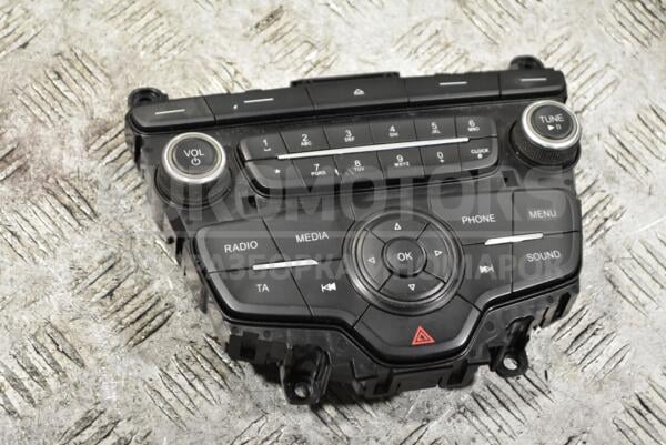 Панель управления магнитолой 14- Ford Focus (III) 2011 F1ET18K811BD 364712 euromotors.com.ua
