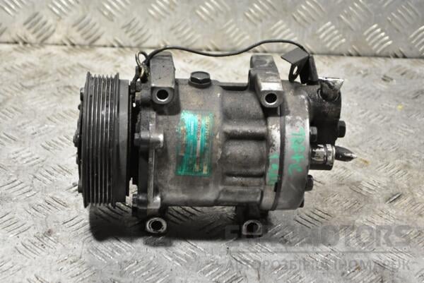 Компресор кондиціонера (дефект) Renault Trafic 1.9dCi 2001-2014 8200040681 365219 - 2