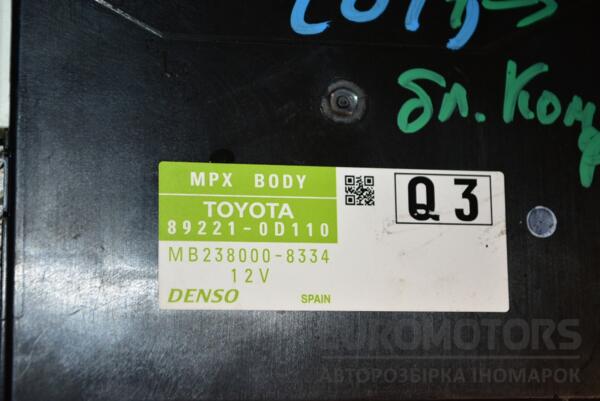 Блок комфорту Toyota Yaris 2011 892210D110 365789 - 2