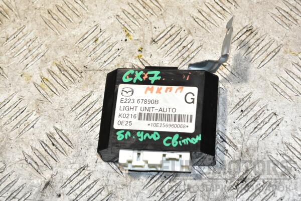 Блок управління світлом Mazda CX-7 2007-2012 E22367890B 365940 euromotors.com.ua