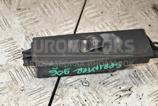 Кнопка склопідіймача передні праві Mercedes Sprinter (906) 2006-2017 A9065451913 366238 euromotors.com.ua