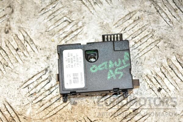 Датчик угла поворота руля Skoda Octavia (A5) 2004-2013 1K0959654 366410 euromotors.com.ua