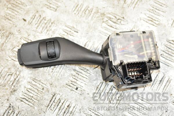 Підрульовий перемикач правий Ford Focus (II) 2004-2011 4M5T17A553BD 366424 - 2