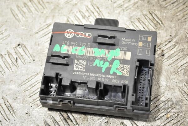 Блок управління двері передньої правої Audi A6 (C6) 2004-2011 4F0959792R 366563 euromotors.com.ua