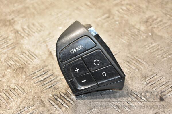 Кнопки керма ліві Volvo V50 2004-2012 31313949 366972 euromotors.com.ua