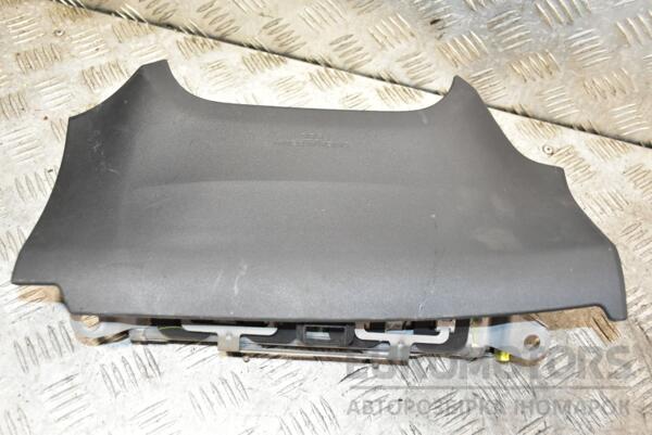 Подушка безопасности колен водителя Airbag Toyota Auris (E15) 2006-2012 367163 euromotors.com.ua