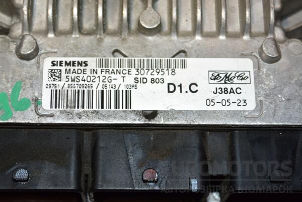 Блок керування двигуном Volvo V50 2.0td 2004-2012 30729518 367200 - 2