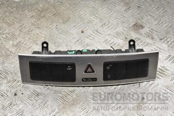Блок кнопок аварийка Mercedes C-class (W203) 2000-2007 A2038702510 367304 euromotors.com.ua