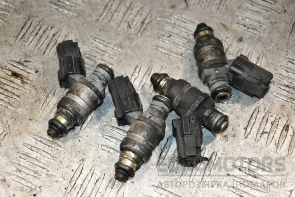 Форсунка бензин электрическая VW Golf 1.6 8V (V) 2003-2008 06A906031BT 367631 euromotors.com.ua