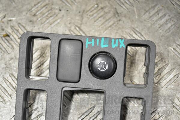 Кнопка регулировки освещения панели приборов Toyota Hilux 2004-2015 367809 euromotors.com.ua