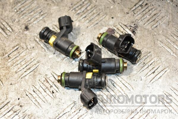 Форсунка бензин электрическая VW Polo 1.4 16V 2001-2009 036906031AG 367972 euromotors.com.ua