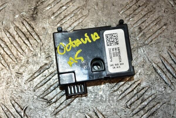 Датчик угла поворота руля Skoda Octavia (A5) 2004-2013 1K0959654 368196 euromotors.com.ua