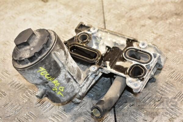 Корпус масляного фільтра VW Touareg 2.5tdi 2002-2010 070115389B 368512 euromotors.com.ua
