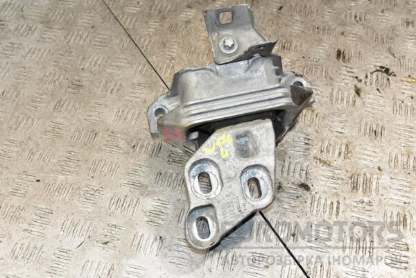 Опора двигуна ліва Mercedes A-class 2.0T 16V (W176) 2012-2018 A2462400617 369345 euromotors.com.ua