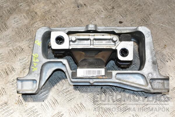 Опора двигуна права Mercedes GLA-Class 2.0T 16V (X156) 2013 A2462402517 369357 euromotors.com.ua