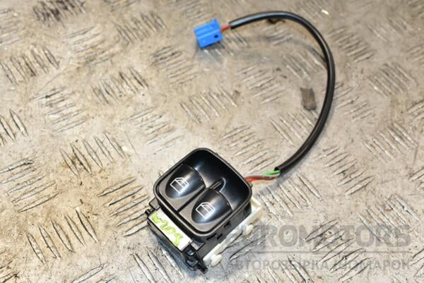 Блок управления стеклоподъемниками передний левый Mercedes CLK (W209) 2002-2009 A2038200810 369648 euromotors.com.ua