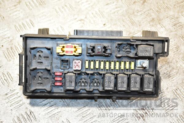 Блок предохранителей Jeep Grand Cherokee 2005-2010 04692087AB 369992 euromotors.com.ua