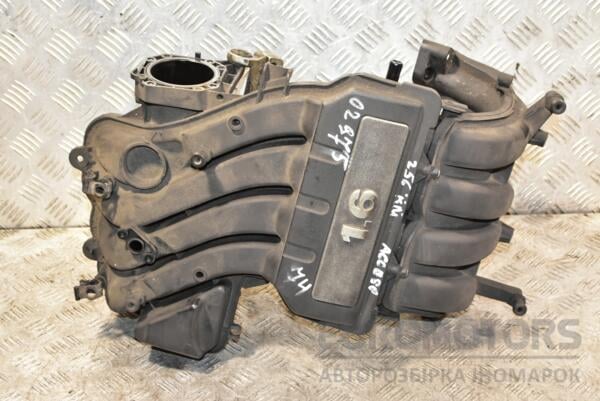 Коллектор впускной пластик VW Golf 1.6 8V (V) 2003-2008 06A133203DL 370092 euromotors.com.ua