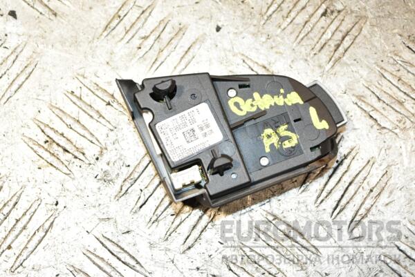 Кнопки руля левые Skoda Octavia (A5) 2004-2013 3T0959537B 370238 - 2