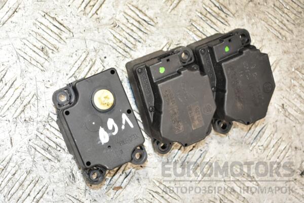 Моторчик заслонки печки Volvo V60 2010-2018 6G9N19E616BA 370454 euromotors.com.ua