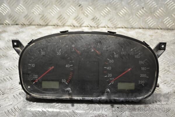Панель приборов VW Transporter 2.5tdi (T4) 1990-2003 7D0920802Q 370650 euromotors.com.ua