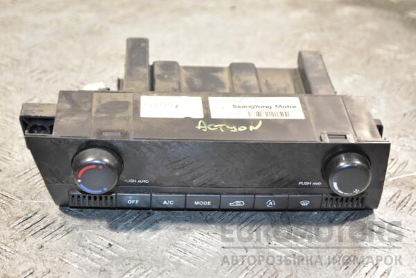 Блок управления печкой климат SsangYong Actyon 2006-2011 6870009020 370716 euromotors.com.ua