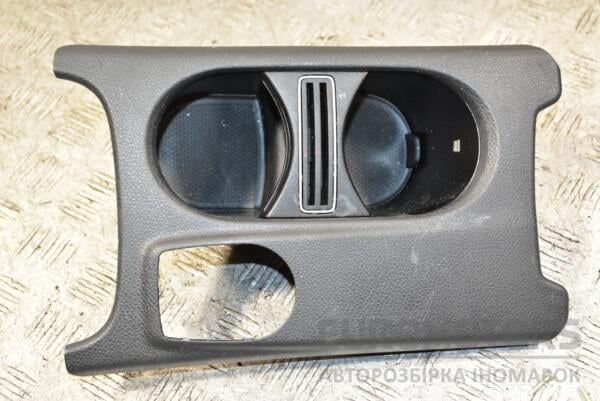 Подстаканник Mercedes A-class (W176) 2012-2018 A1766801610 370804 euromotors.com.ua