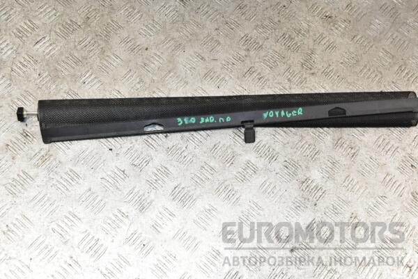 Шторка двері задні праві Chrysler Voyager 2008-2016 371880 euromotors.com.ua