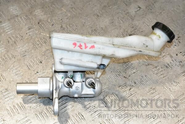 Головний гальмівний циліндр з бачком Mercedes A-class (W176) 2012-2018 A2464300202 372299 euromotors.com.ua
