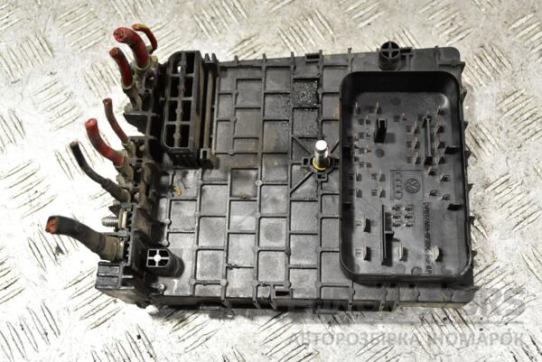 Блок запобіжників (дефект) VW Passat (B6) 2005-2010 3C0937125 373527 - 2